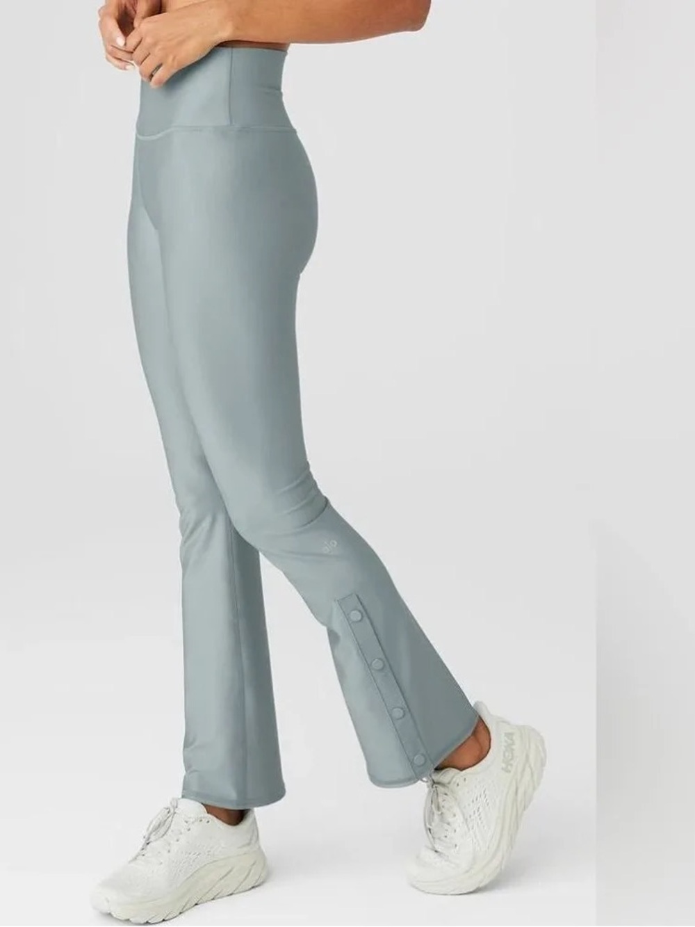 Alo snap bottom leggings